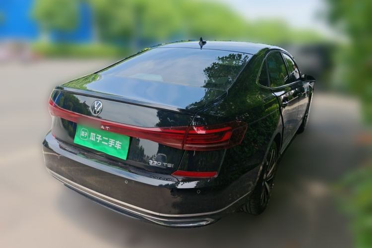Used Volkswagen Passat 2023 Facelift 330TSI Luxury Edition Rear Right 45 Deg