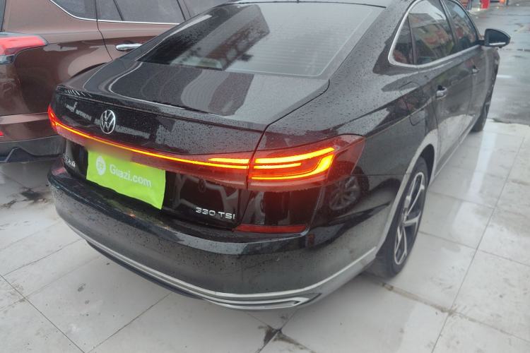 Used Volkswagen Passat 2023 Revised 330TSI Starry Elite Edition Rear Right 45 Deg