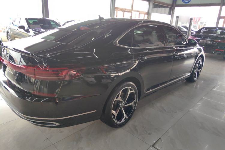 Used Volkswagen Passat 2023 Revised 330TSI Starry Elite Edition Rear Right 45 Deg