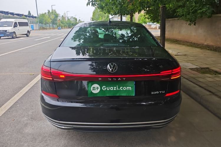 Used Volkswagen Passat 2023 Facelift 330TSI Luxury Edition Rear