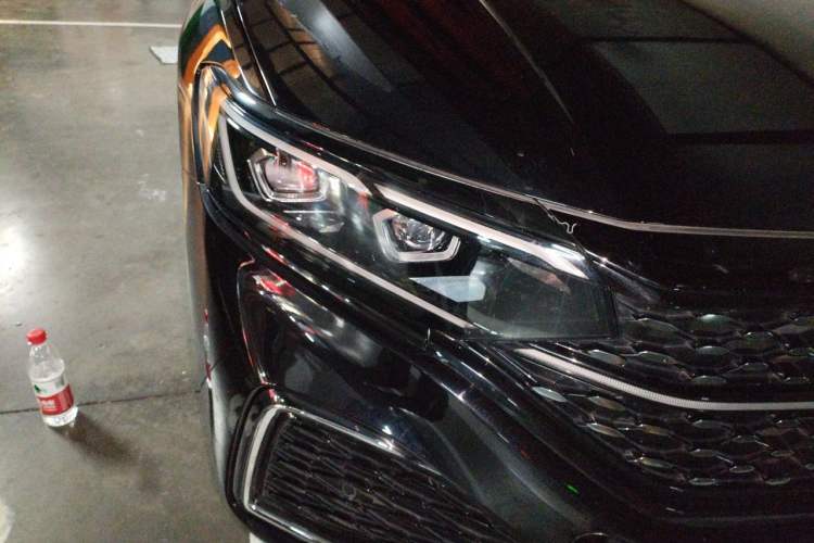 Used Volkswagen Passat 2023 Restyled 330TSI Starry Luxury Edition Right Front Headlight