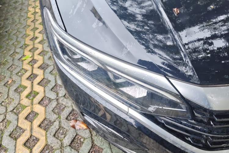 Used Volkswagen Passat 2023 330TSI Prestige Edition Right Front Headlight