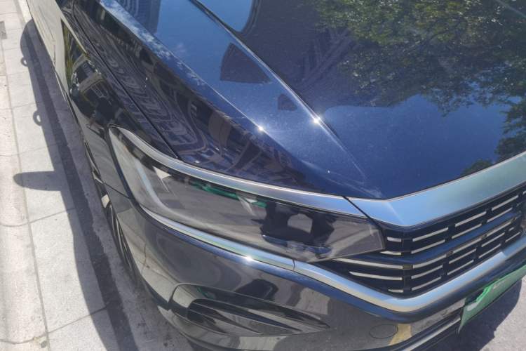 Used Volkswagen Passat 2023 Revised 330TSI Elite Edition Right Front Headlight