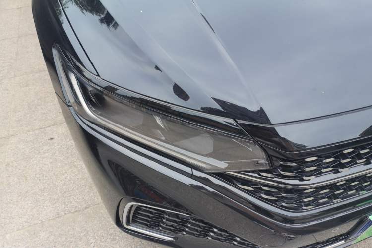 Used Volkswagen Passat 2023 Revised 330TSI Starry Elite Edition Right Front Headlight