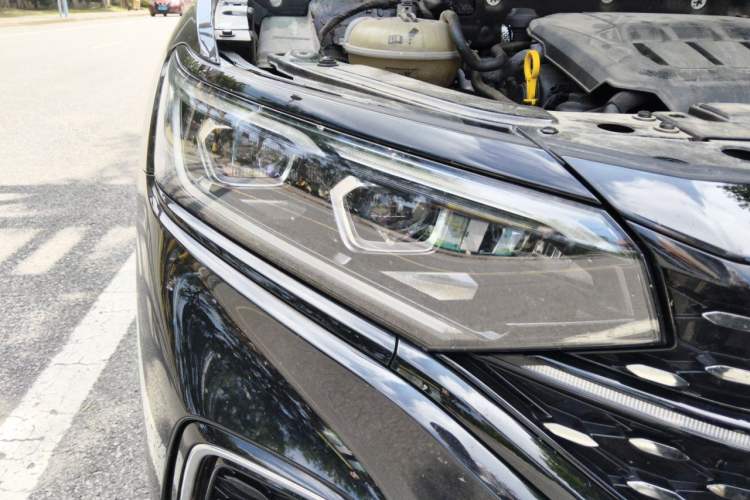 Used Volkswagen Passat 2023 330TSI Starry Luxury Edition Right Front Headlight