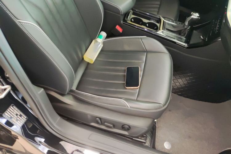 Used Volkswagen Passat 2023 Revised 330TSI Starry Elite Edition Right Front Seat