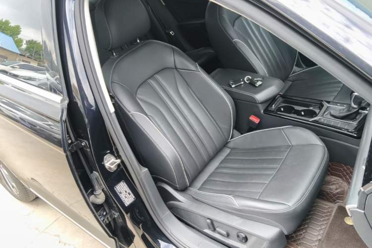 Used Volkswagen Passat 2023 Revised 330TSI Starry Elite Edition Right Front Seat