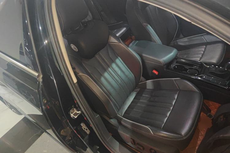 Used Volkswagen Passat 2023 Revised 330TSI Starry Elite Edition Right Front Seat