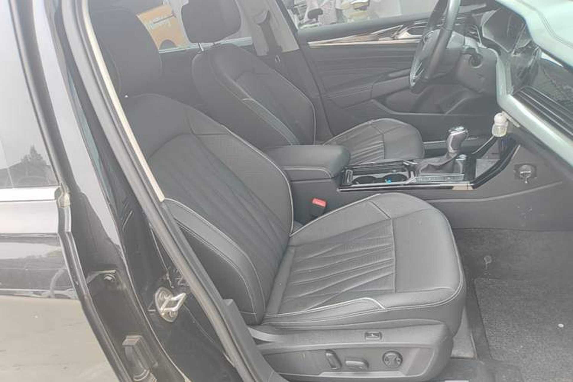 Used Volkswagen Passat 2023 330TSI Starry Luxury Edition Right Front Seat