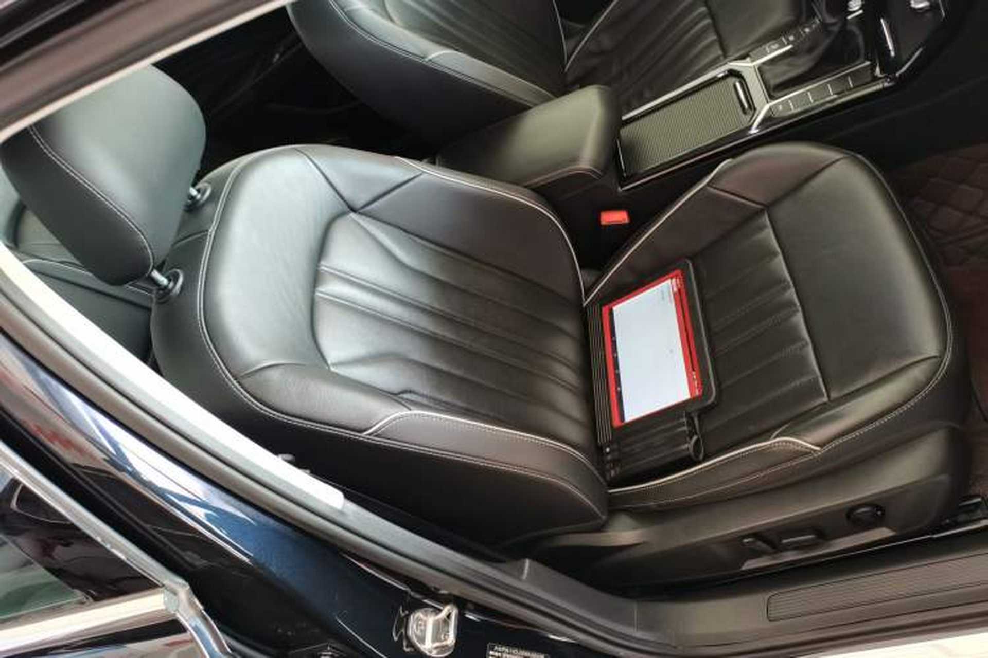 Used Volkswagen Passat 2023 Revised 330TSI Elite Edition Right Front Seat