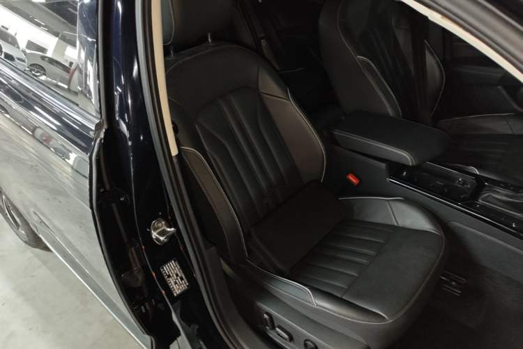 Used Volkswagen Passat 2023 Revised 330TSI Starry Elite Edition Right Front Seat