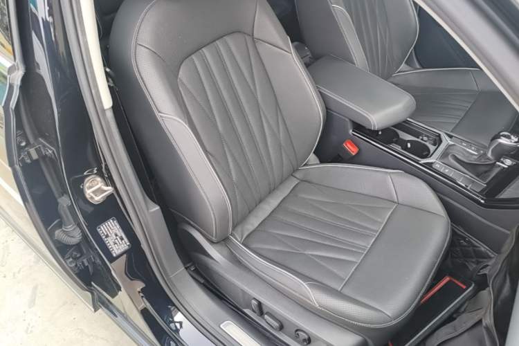 Used Volkswagen Passat 2023 Restyled 330TSI Starry Luxury Edition Right Front Seat