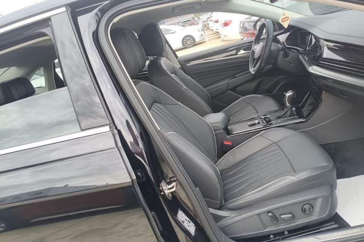 Used Volkswagen Passat 2023 Restyled 330TSI Starry Luxury Edition Right Front Seat