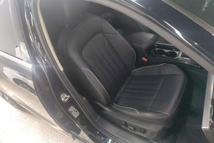 Used Volkswagen Passat 2023 Revised 330TSI Starry Elite Edition Right Front Seat