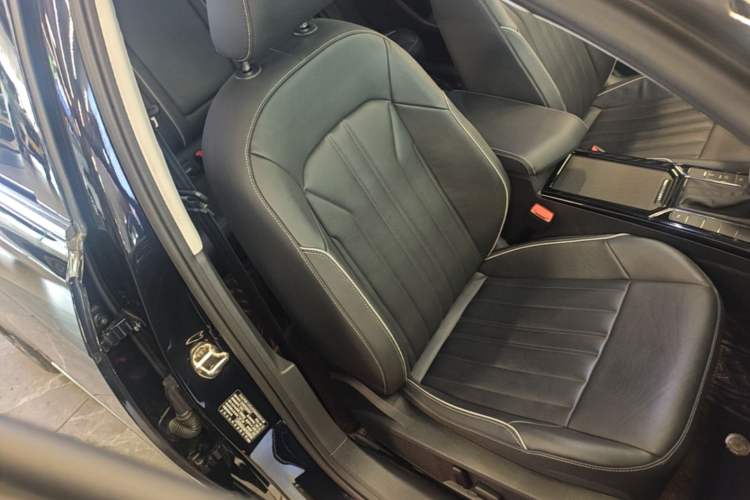 Used Volkswagen Passat 2023 Revised 330TSI Starry Elite Edition Right Front Seat