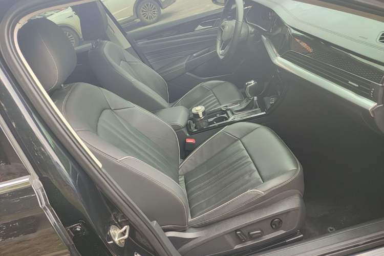 Used Volkswagen Passat 2023 Revised 330TSI Starry Elite Edition Right Front Seat