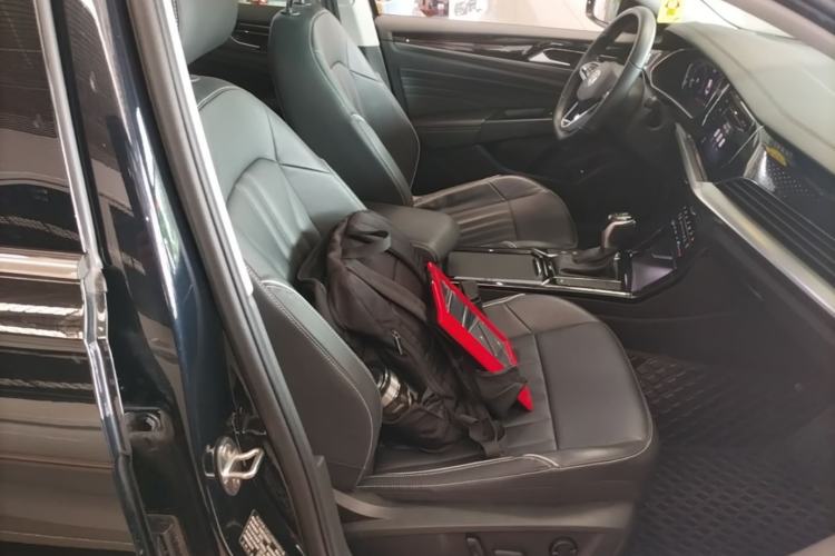 Used Volkswagen Passat 2023 Revised 330TSI Elite Edition Right Front Seat
