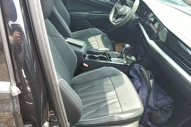 Used Volkswagen Passat 2023 Restyled 330TSI Starry Luxury Edition Right Front Seat