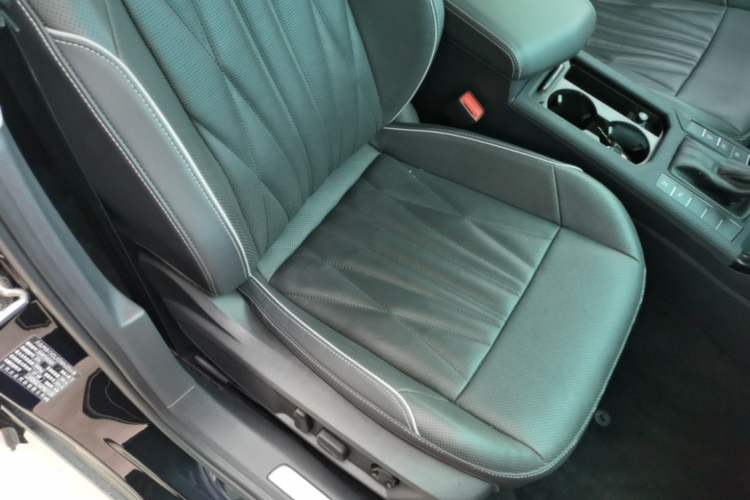Used Volkswagen Passat 2023 Restyled 330TSI Starry Luxury Edition Right Front Seat