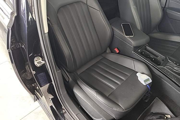 Used Volkswagen Passat 2023 Revised Version 280TSI Business Edition Right Front Seat