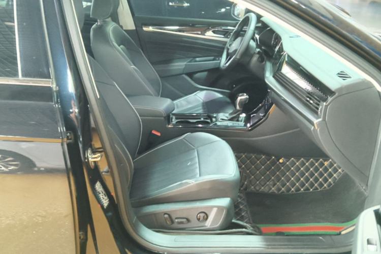 Used Volkswagen Passat 2023 Revised 330TSI Starry Elite Edition Right Front Seat