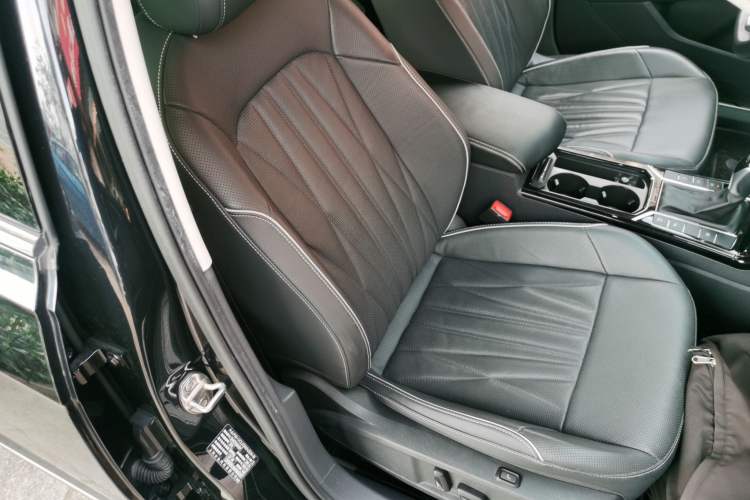 Used Volkswagen Passat 2023 Revised 330TSI Starry Luxury Edition Right Front Seat