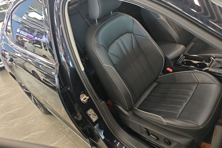 Used Volkswagen Passat 2023 Revised 330TSI Starry Elite Edition Right Front Seat