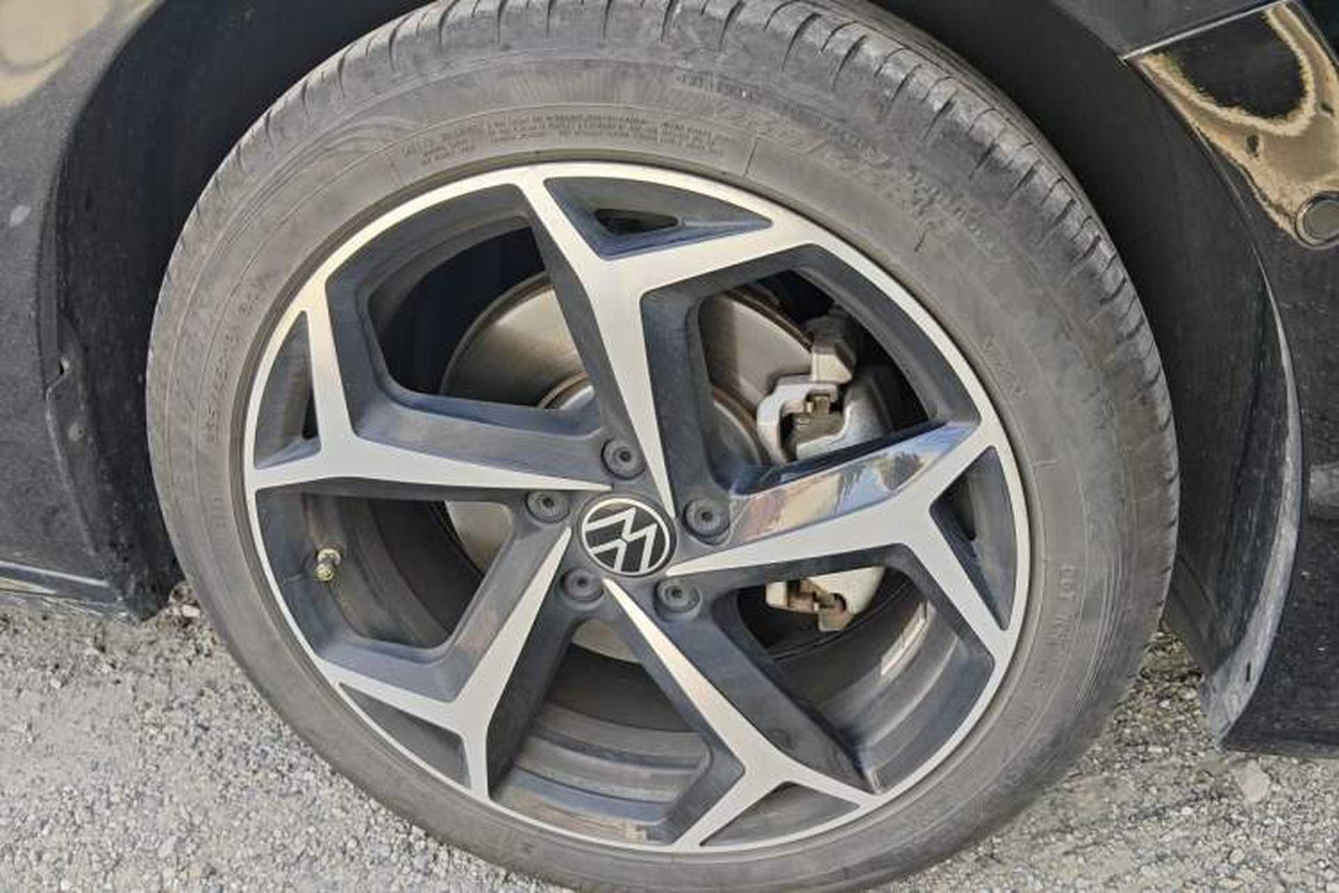 Used Volkswagen Passat 2023 330TSI Starry Luxury Edition Right Front Wheel Hub