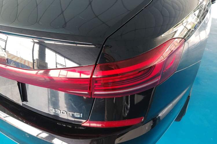 Used Volkswagen Passat 2023 Restyled 330TSI Starry Luxury Edition Right Rear Taillight