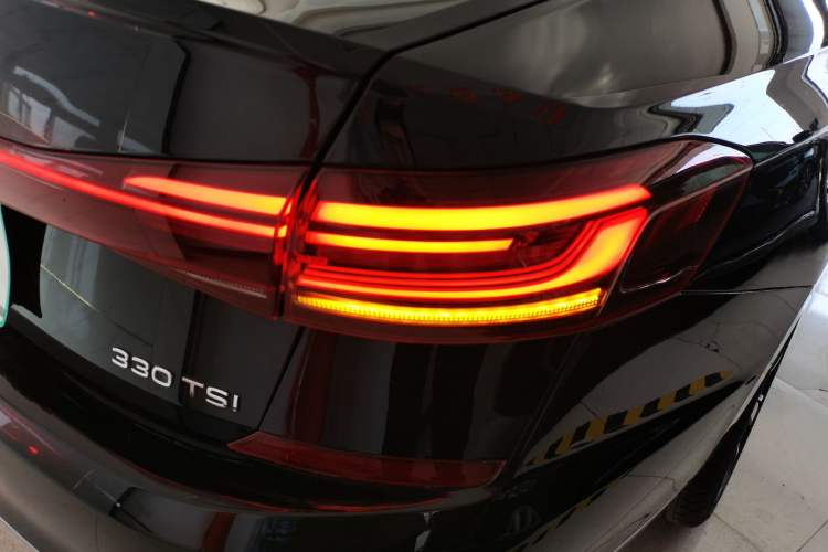 Used Volkswagen Passat 2023 Revised 330TSI Elite Edition Right Rear Taillight