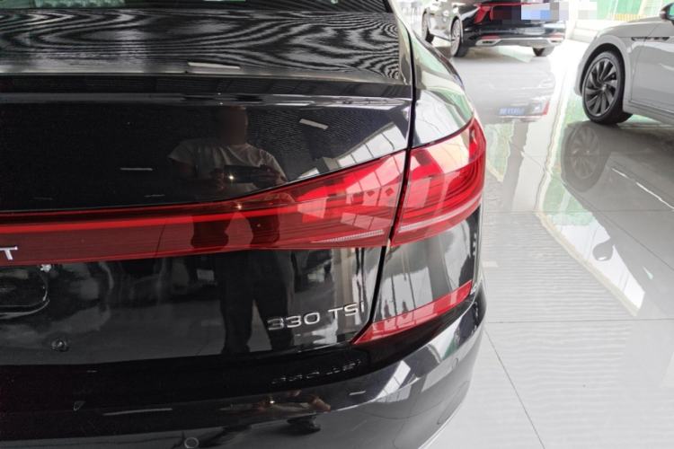 Used Volkswagen Passat 2023 330TSI Elite Edition Right Rear Taillight