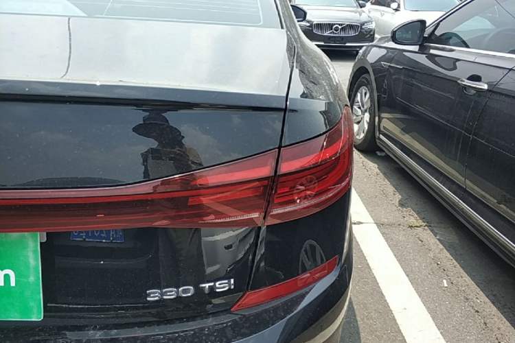 Used Volkswagen Passat 2023 Restyled 330TSI Starry Luxury Edition Right Rear Taillight