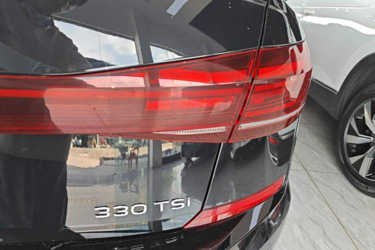 Used Volkswagen Passat 2023 Restyled 330TSI Starry Luxury Edition Right Rear Taillight