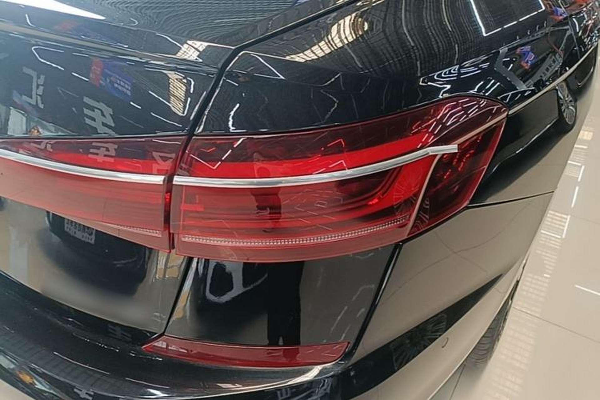 Used Volkswagen Passat 2023 Facelift 330TSI Luxury Edition Right Rear Taillight