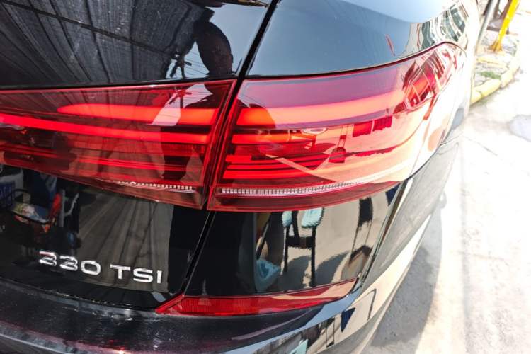 Used Volkswagen Passat 2023 Restyled 330TSI Starry Luxury Edition Right Rear Taillight