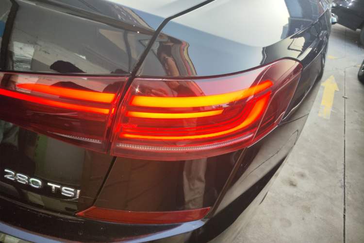 Used Volkswagen Passat 2023 Revised Version 280TSI Business Edition Right Rear Taillight