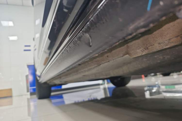 Used Volkswagen Passat 2023 330TSI Starry Elite Edition Right Side Sill