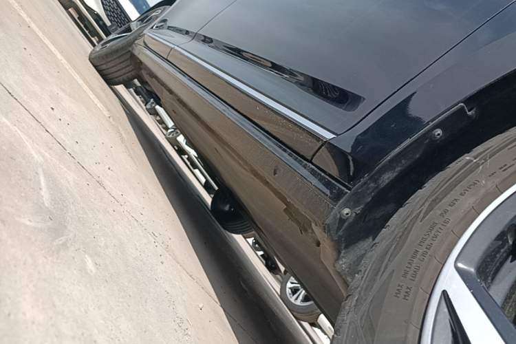 Used Volkswagen Passat 2023 Revised 330TSI Starry Elite Edition Right Side Sill