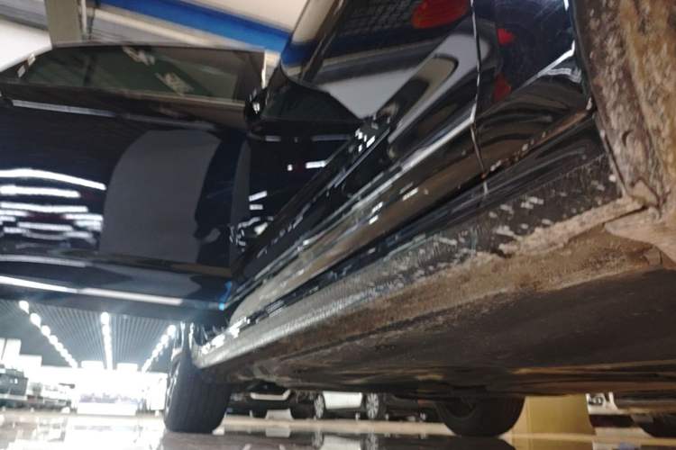 Used Volkswagen Passat 2023 Revised 330TSI Starry Elite Edition Right Side Sill