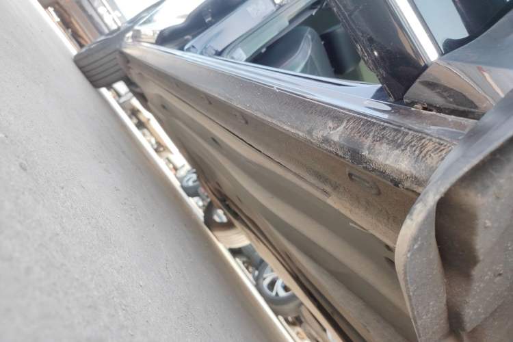 Used Volkswagen Passat 2023 Revised 330TSI Starry Elite Edition Right Side Sill
