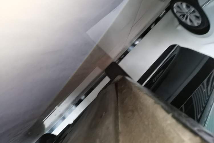 Used Volkswagen Passat 2023 330TSI Starry Elite Edition Right Side Sill