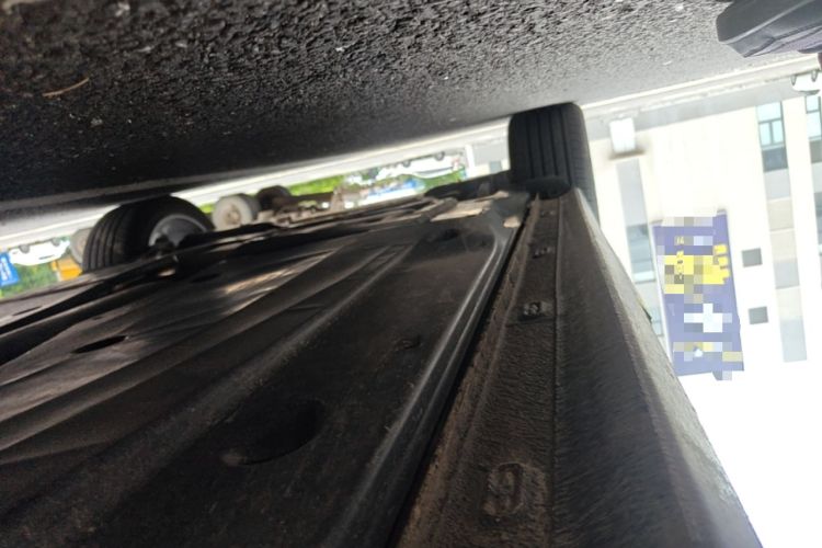Used Volkswagen Passat 2023 330TSI Luxury Edition Right Side Sill