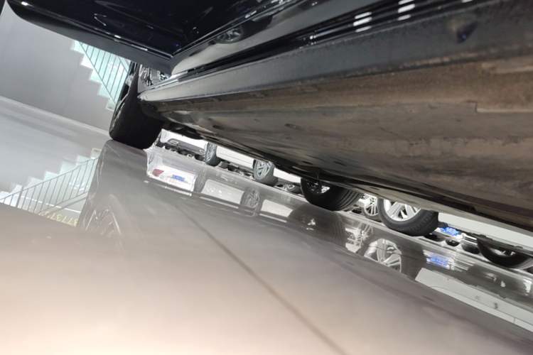 Used Volkswagen Passat 2023 Revised 330TSI Starry Elite Edition Right Side Sill