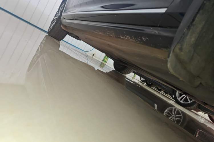 Used Volkswagen Passat 2023 Revised 330TSI Elite Edition Right Side Sill