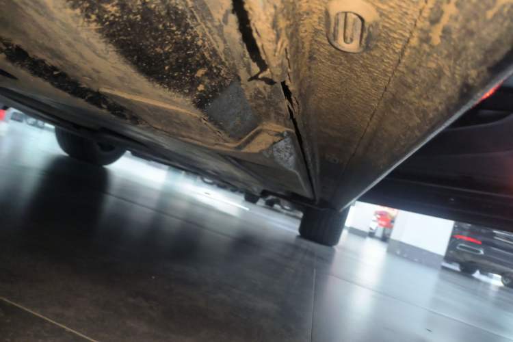 Used Volkswagen Passat 2023 330TSI Starry Elite Edition Right Side Sill
