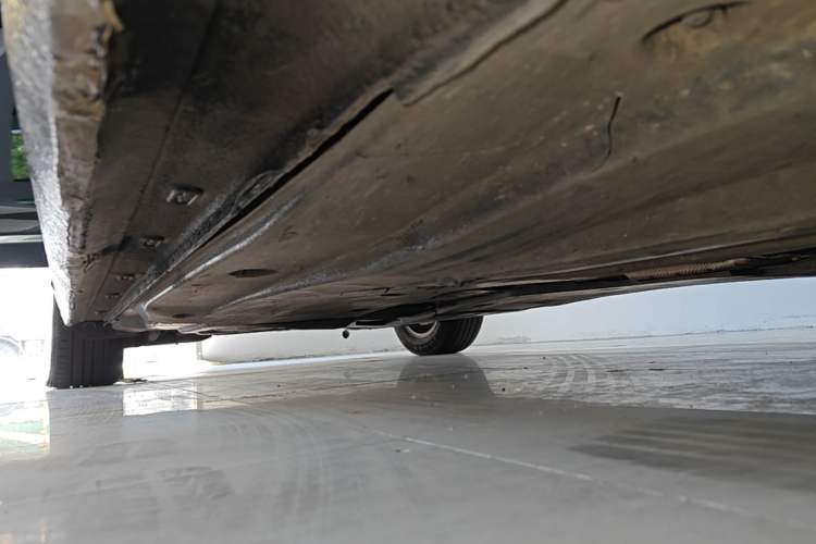 Used Volkswagen Passat 2023 280TSI Business Edition Right Side Sill