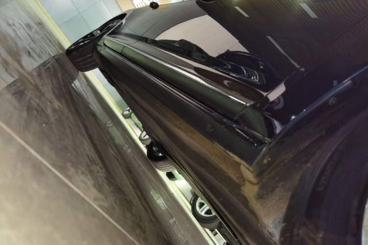 Used Volkswagen Passat 2023 330TSI Starry Luxury Edition Right Side Sill