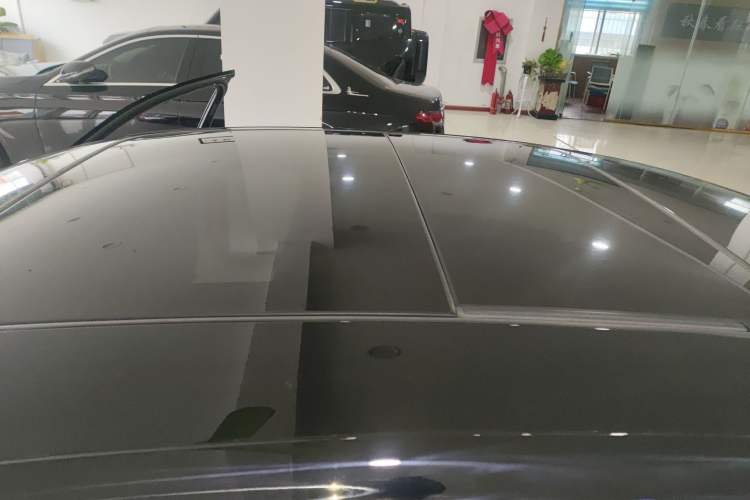 Used Volkswagen Passat 2023 380TSI Luxury Edition Roof