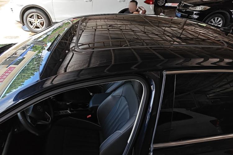 Used Volkswagen Passat 2023 330TSI Elite Edition Roof