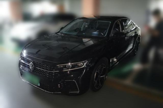 Used Volkswagen Passat 2023 330TSI Starry Luxury Edition
